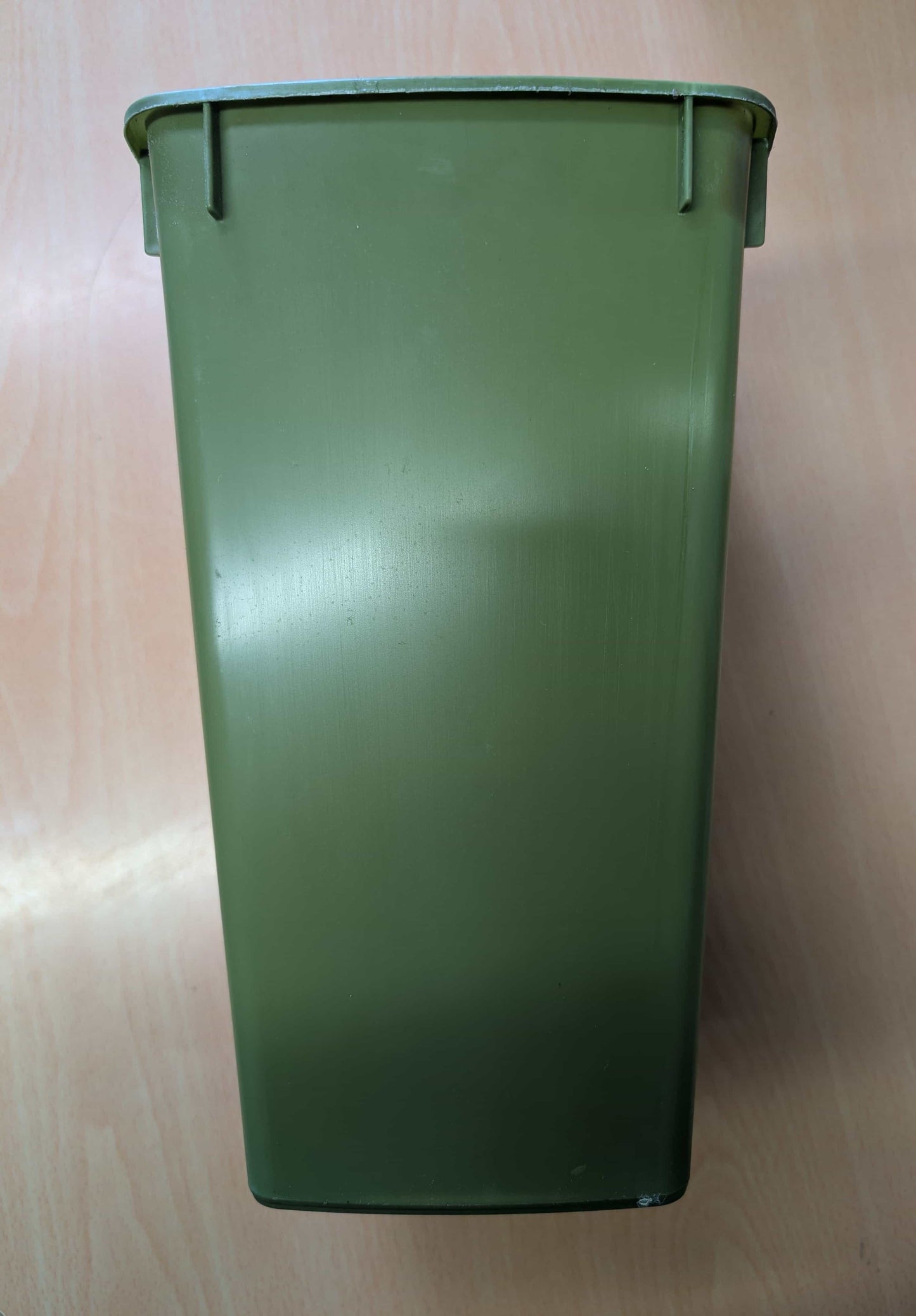 Plastic Growing Containers / Pots - Various Sizes