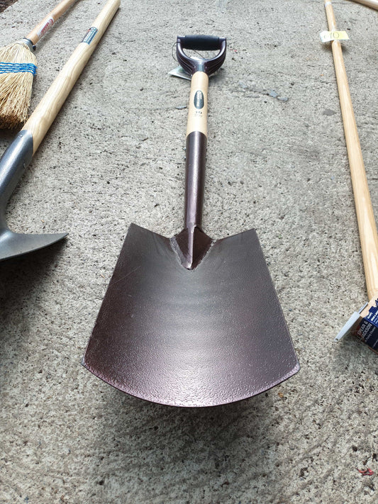Digging Spade