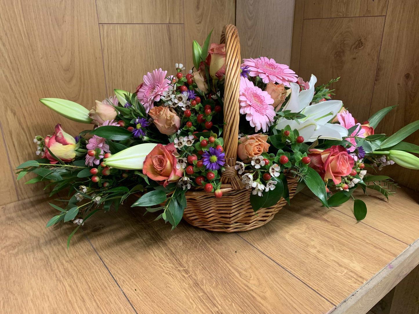 Floral Baskets from E25 to E60