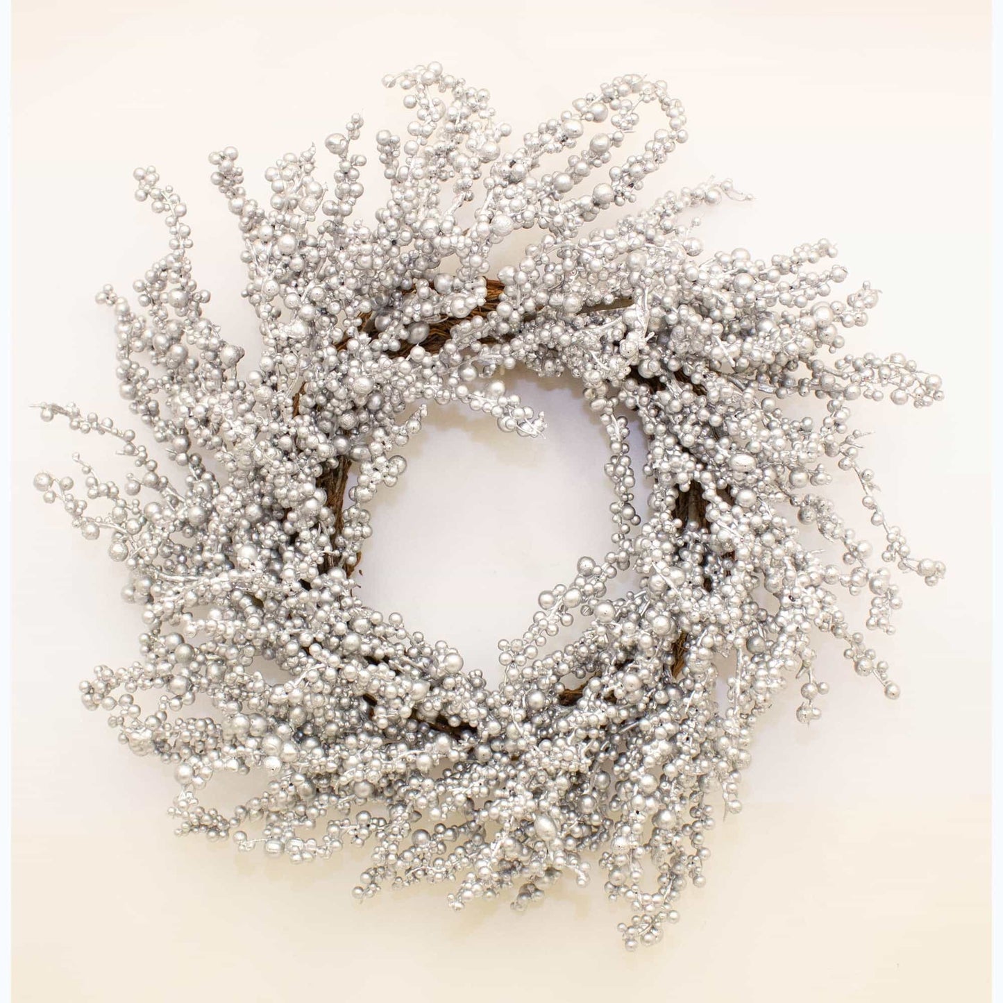 YULETIDE SILVER SPARKLE WREATH