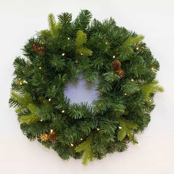 Artificial Mixed Pine / Spruce Wreaths