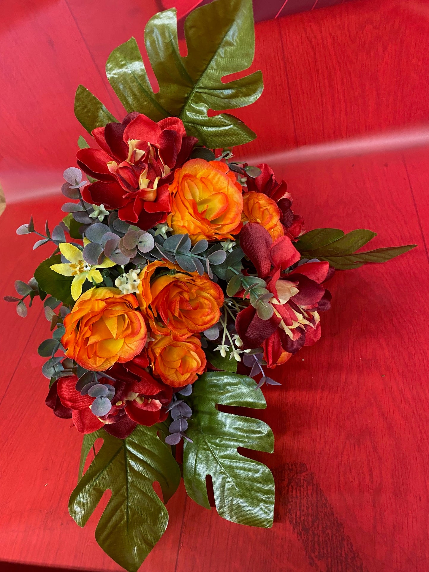 Dahlia Rosebud & Eucalyptus Bush - Artificial