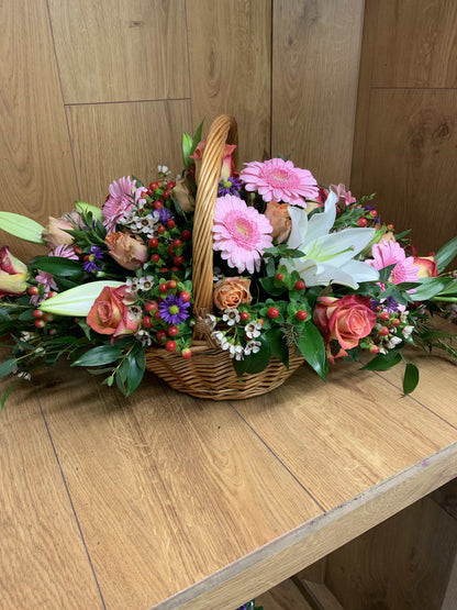 Floral Baskets from E25 to E60